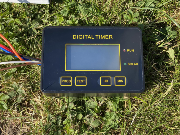 foderautomat galvaniseret og lakeret 12v